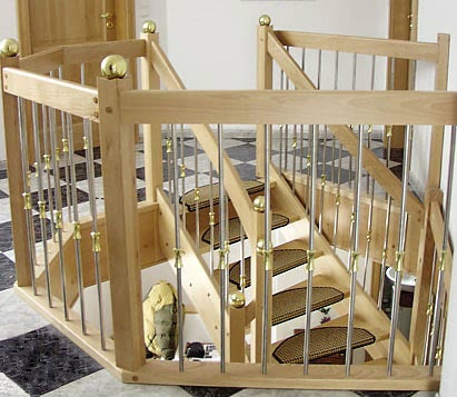 Treppe mit Stäben aus Edelstahl 4