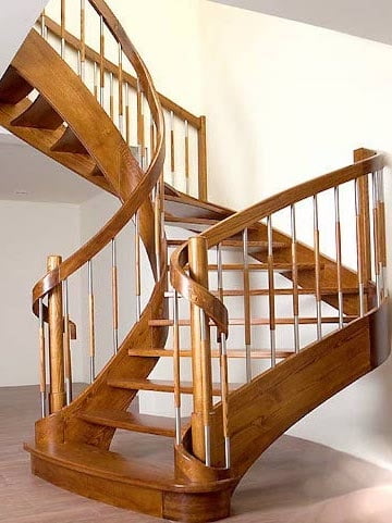 Treppe mit Geländer 2