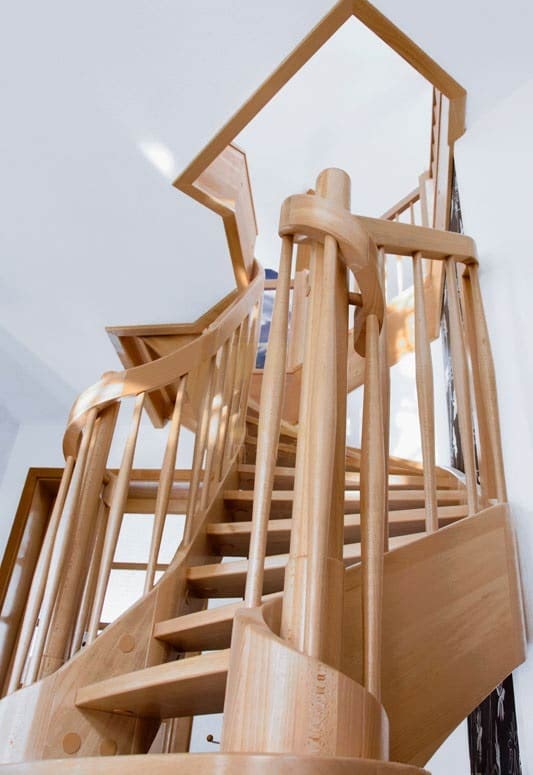 Halbgevendelte treppe 2