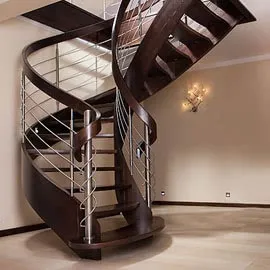 gebogene-holztreppe_1