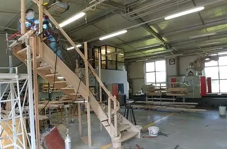 Holztreppenfabrik